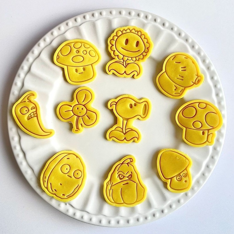 Kitchen Baking Molds - แม่พิมพ์บิสกิตการ์ตูน Plants Vs. Zombies แบบกดพลิก น่ารัก